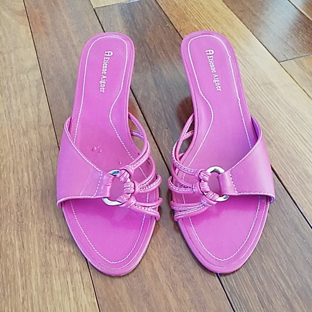 Womens Shoes
